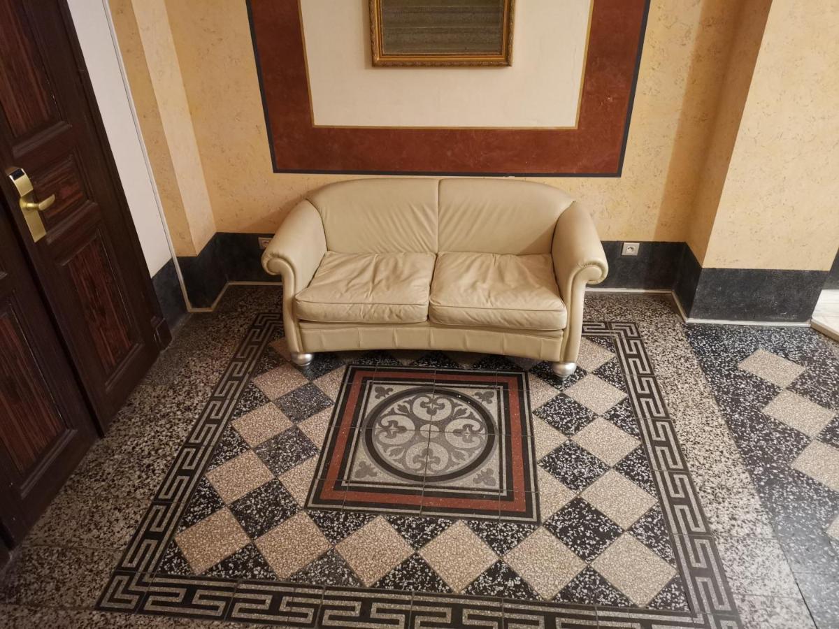 Quiet Apartment In Prague Center Екстер'єр фото