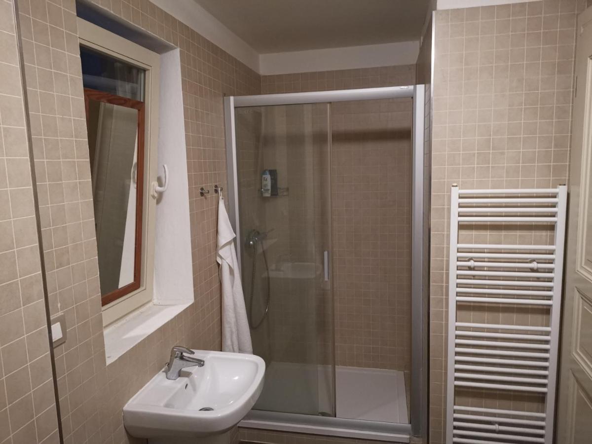 Quiet Apartment In Prague Center Екстер'єр фото