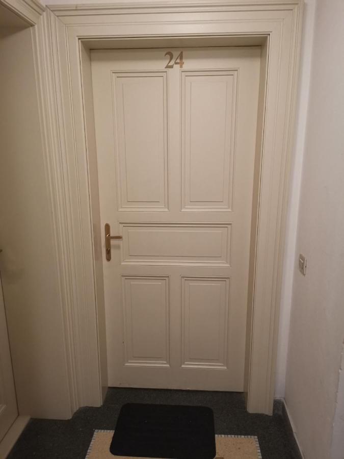 Quiet Apartment In Prague Center Екстер'єр фото